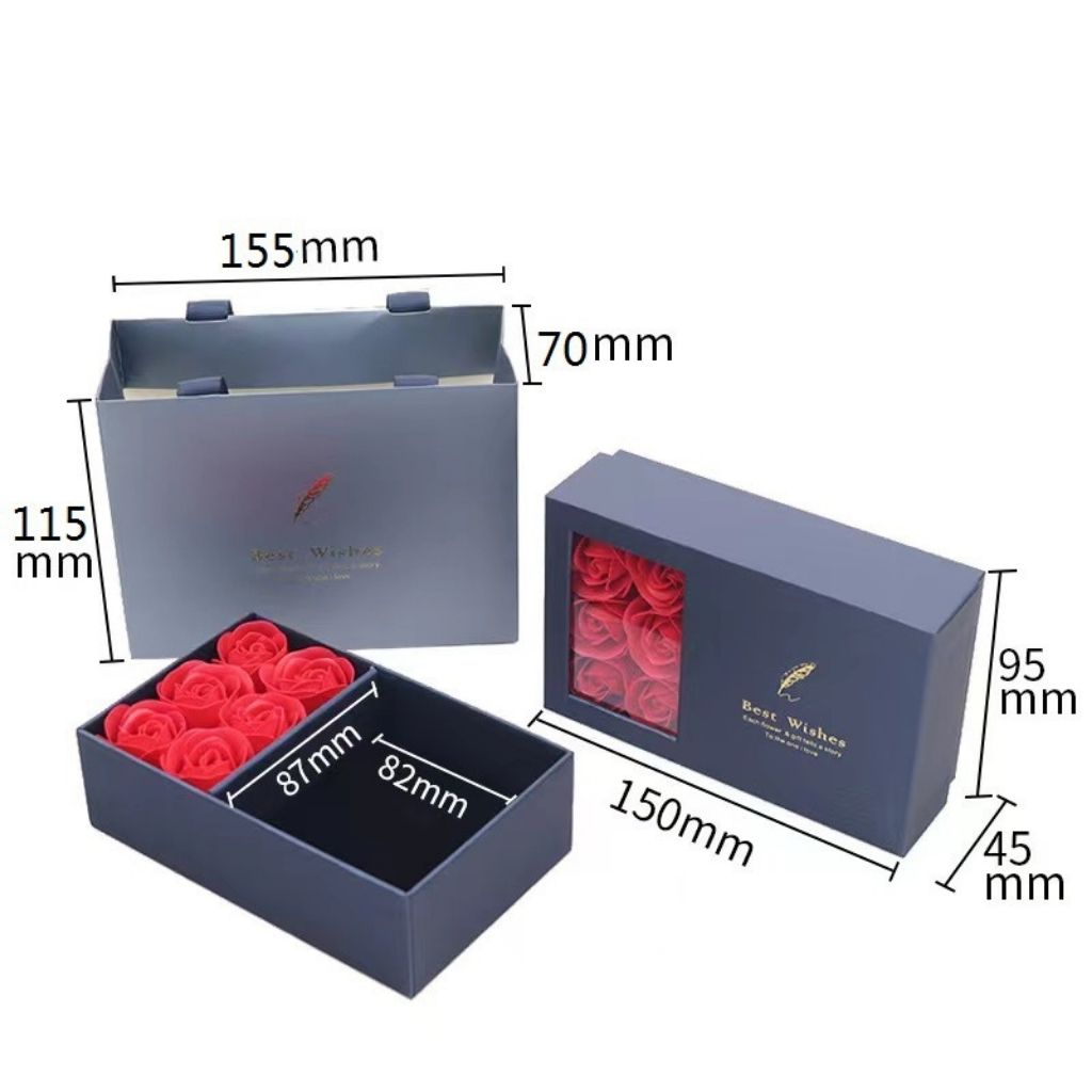 Cadena Regalo Para Mama Y Caja Con Rosas